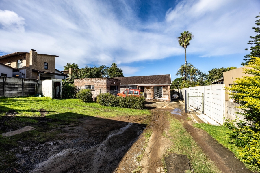 4 Bedroom Property for Sale in Berea Eastern Cape